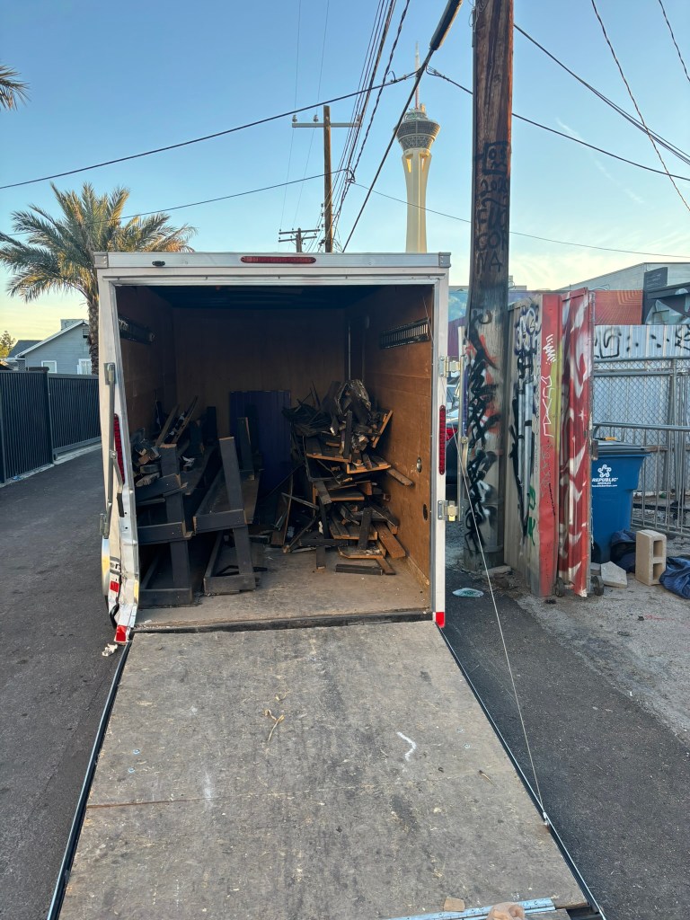 junk hauling Las Vegas